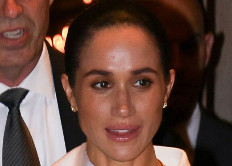 Meghan Markle makes surprise appearance at Balenciaga show - Celebrity News - Entertainment