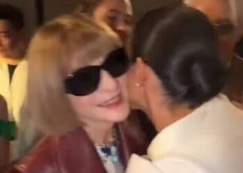 Meghan Markle slammed for laughing at model falling on runway - Royals - News