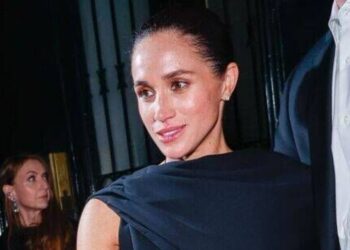 Meghan Markle's surprise European trip has left Palace insiders 'uneasy' - Celebrity News - Entertainment