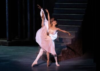 Misty Copeland hangs up her pointe shoes after performing