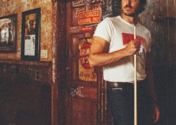 Morgan Evans Announces New Album 'Steel Town'