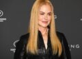 Nicole Kidman Debuts New Look During Paris Fashion Week After Filing For Divorce From Keith Urban – Star Magazine