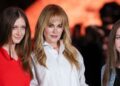 Nicole Kidman shows 'vulnerability' with daughters after Keith split - Celebrity News - Entertainment