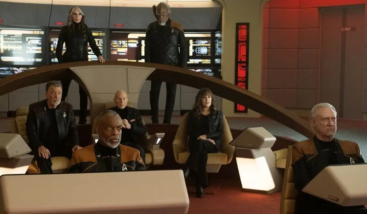 Jean-Luc Picard and his crew on the bridge of the U.S.S. Enterprise in Star Trek: Picard