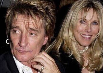 Rod Stewart's ex-wife, 80, hospitalized as she shares health news - Celebrity News - Entertainment