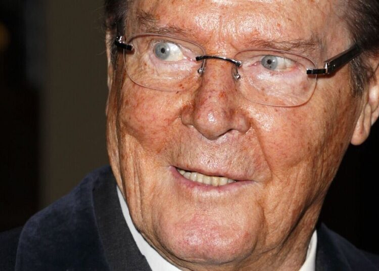 Roger Moore called Bond co-star a 'diseased sex maniac' - Celebrity News - Entertainment