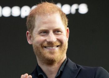 Royal Family LIVE: Prince Harry dealt new charity blow over 'disrespec | Royal | News