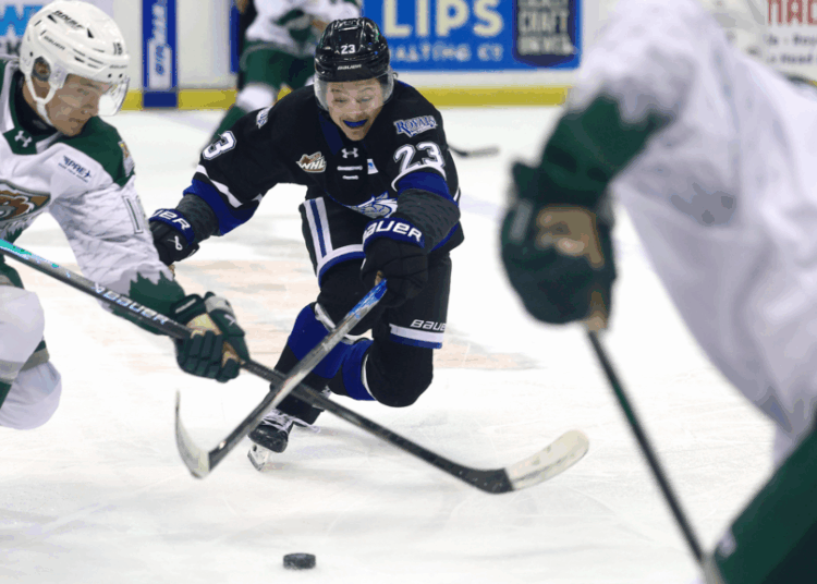 Royals outpaced by Silvertips in first of double-header