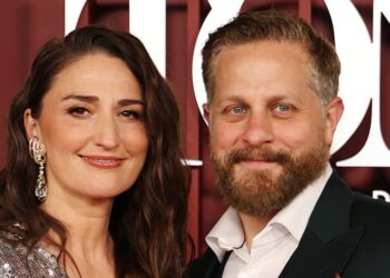 Sara Bareilles & Joe Tippett Are Married! | Joe Tippett, Sara Bareilles, Wedding | Celebrity News and Gossip | Entertainment, Photos and Videos