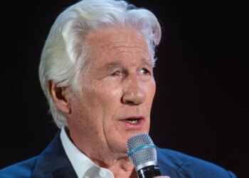 Screen Icon Richard Gere Sounds Off On 'Crazy' Trump