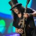 Slash Teases New Guns N' Roses Album: 'It's Coming'