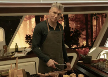 Captain Pike in his kitchen on Star Trek: Strange New Worlds