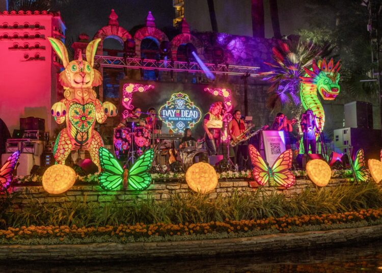 Tackle San Antonio's Day of the Dead river parade hassle-free