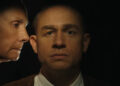 Laurie Metcalf and Charlie Hunnam in <i>Monster: The Ed Gein Story</i><span class="copyright">Netflix</span>