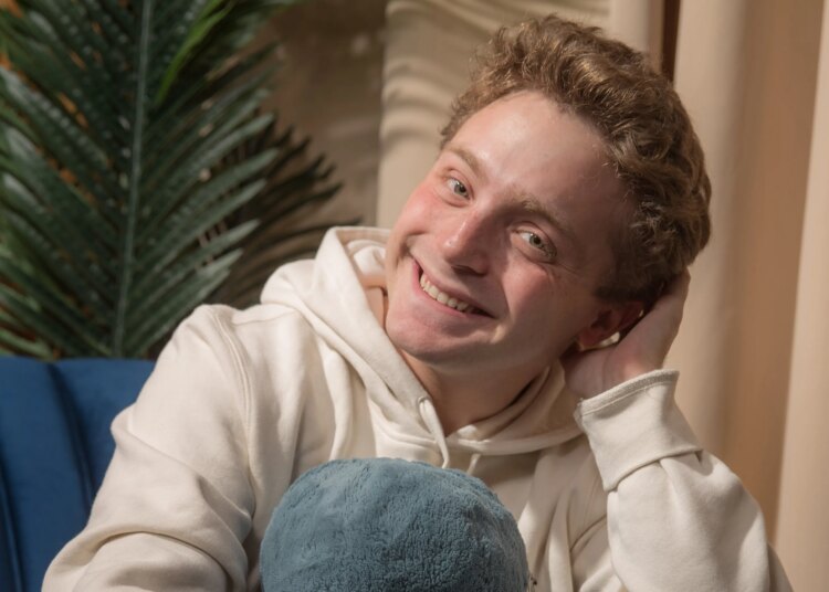 TikTok star Jake Shane on 'Hacks,' new movie role and 'Therapuss'
