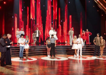 'Dancing With the Stars' Season 34, Episode 7, elimination, October 28, 2025. WHITNEY LEAVITT, MARK BALLAS, JORDAN CHILES, EZRA SOSA, ANDY RICHTER, EMMA SLATER, ALAN BERSTEN, DANIELLE FISHEL, PASHA PASHKOV BOTTOM: ALFONSO RIBEIRO, JULIANNE HOUGH, ROBERT IRWIN, WITNEY CARSON, JENNIFER AFFLECK, JAN RAVNIK, ALIX EARLE, VALENTIN CHMERKOVSKIY, DYLAN EFRON, DANIELLA KARAGACH