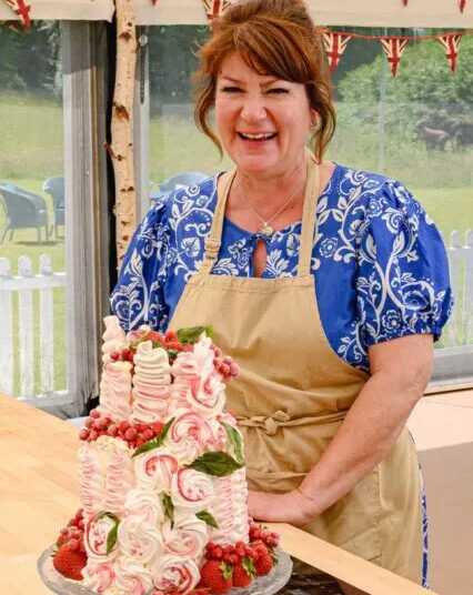 Lesley on GBBO