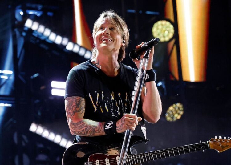 Why 'embarrassed' Keith Urban 'in hiding' amid Nicole Kidman divorce - Celebrity News - Entertainment