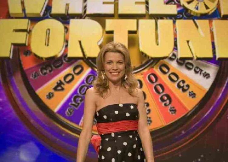 Woman wins $1 million on 'Wheel of Fortune' with boss in the audience