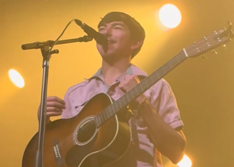 Wyatt Flores Promises New Music Is Coming Soon, Teases Heartbreaking Unreleased Song, “The Way I Do”