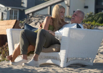 Disney/John Fleenor Carol and Mel Owens on 'The Golden Bachelor'