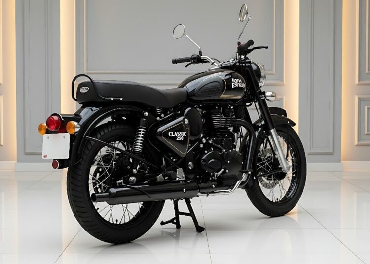 Just Released: 🕵️ Secret Classic 250! Royal Enfield’s Hidden Project Finally Leaked 🚨🔥| MotoVision
