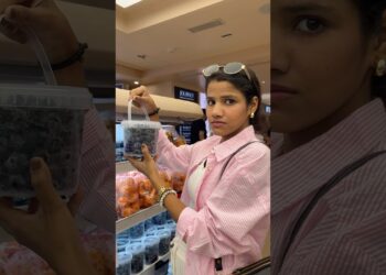 Buying Most Expensive Food Item At Celebrity Grocery Store 😱|celebrity Grocery Store Review #shorts