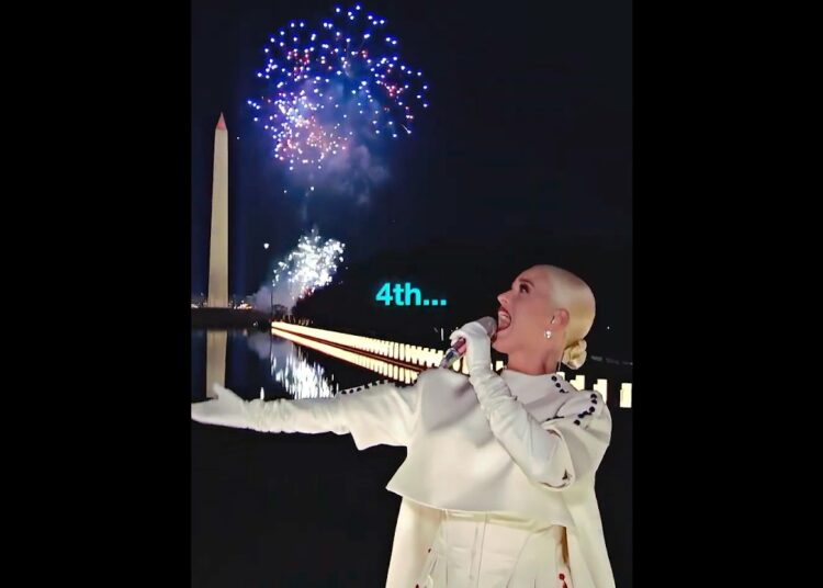 Katy Perry’s FIRE Song Became an UNOFFICIAL Anthem 🔥