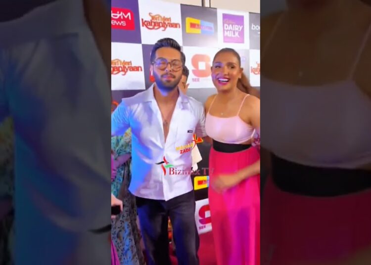 celebrities at hum tv award show #humtv #humaward