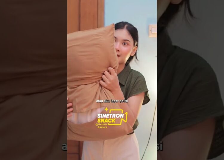 Gosip warga kampung #drama #bintangbanara #sangdewibanyu #claraosena #rubyquinza