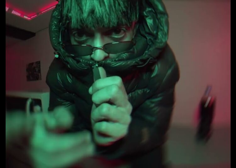 Kira7 –  MEDICAL ( Official Music Video ) Prod. by @Salvh