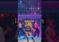Sabrina Carpenter did paparazzi juno pose 🤯