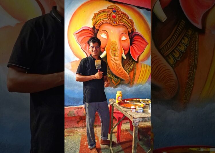 Police 👮‍♀️ ne pakad liya! 😳 #day7 #painting  #ganeshart #wallart #art #viral #shorts