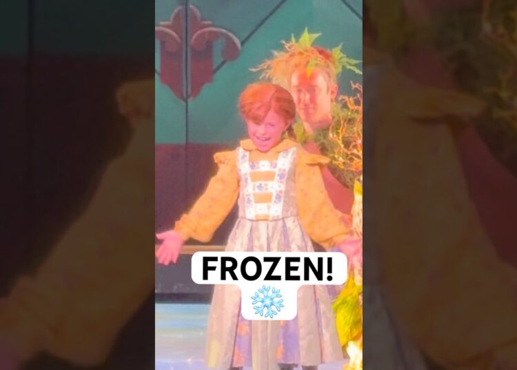 ANNA in FROZEN! ❄️ #shorts #song #music #viral #fyp #funny #fun #video #viralshorts #viralvideo #lol