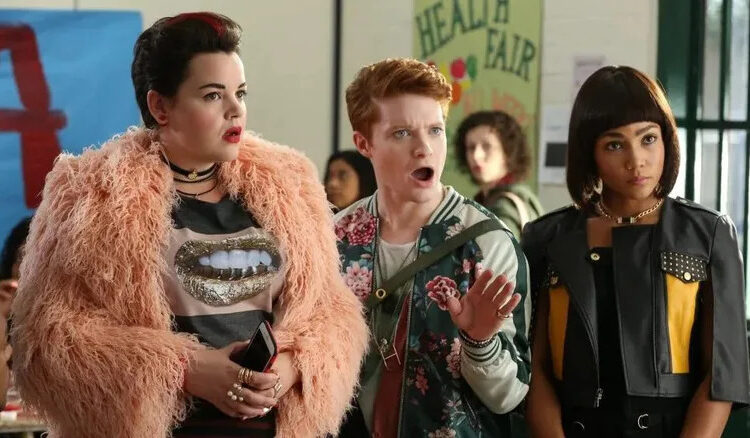 The Heathers clique looking appalled in Heathers