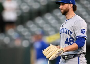 Alec Marsh undergoes labrum surgery, could miss 2026