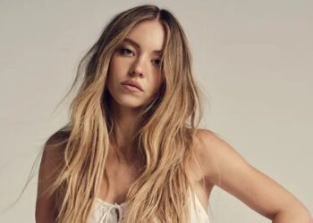 American Eagle x Sydney Sweeney
