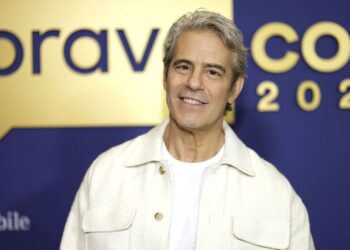 Andy Cohen says Karen Huger told him things ‘never heard before' - Celebrity News - Entertainment