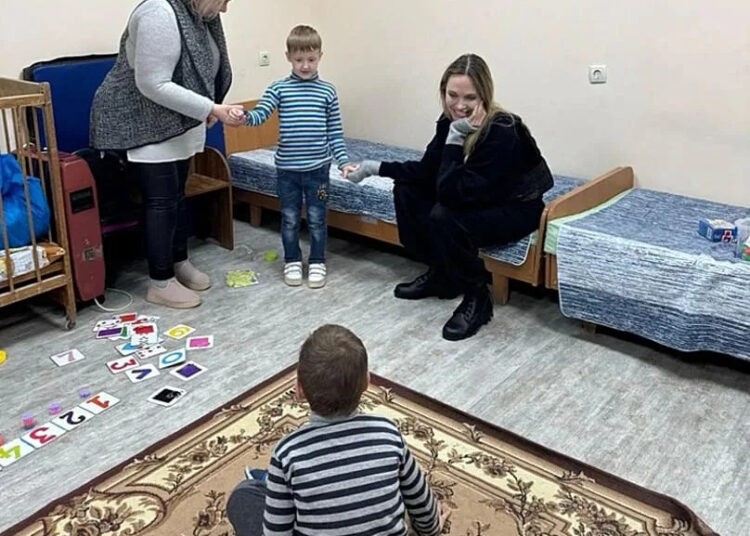 The famous American actress Angelina Jolie has returned to Ukraine.