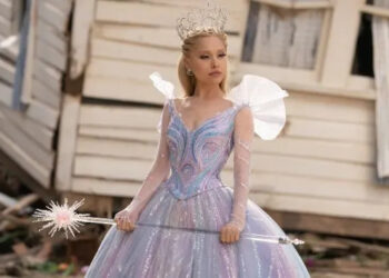Ariana Grande is Glinda in 'WICKED FOR GOOD,' directed by Jon M. Chu. (Giles Keyte/Universal Pictures)