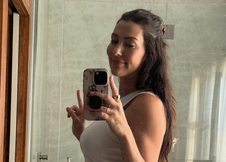 Bachelor Nation's Becca Kufrin Debuts Baby Bump After Announcing Pregnancy