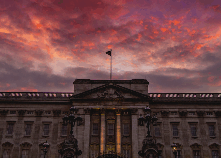 Buckingham Palace 'in fear’ as insiders worry about a royal 'gone rogue'