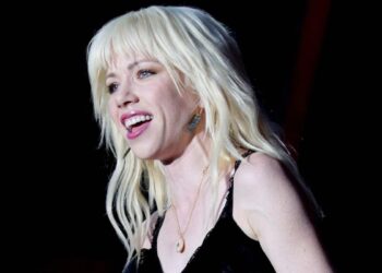 Carly Rae Jepsen: Call Me Maybe singer expecting first child with Cole M.G.N