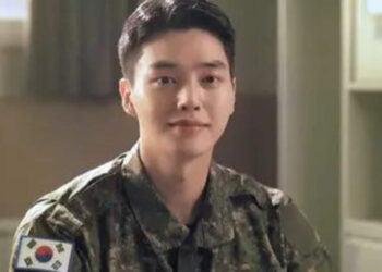 Cha Eun-woo and Song Kang: K-drama Stars Serve in Military, Promise Exciting Comebacks |