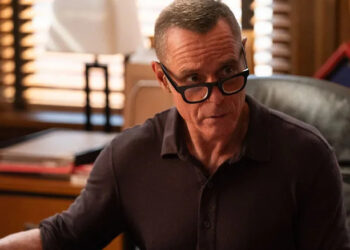 chicago pd season 13 episode 7 recap voight blackmail