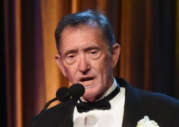 Country star Walt Aldridge dies at 70 after mystery illness - Celebrity News - Entertainment