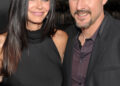 Actors Courteney Cox and David Arquette arrive at the world premiere of The Weinstein Company's "Scre4m" presented by AXE Shower at Grauman's Chinese Theatre on April 11, 2011 in Hollywood, California.