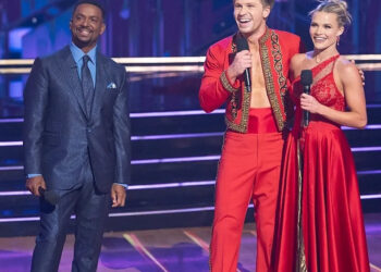Robert Irwin, Witney Carson, Dancing With the Stars