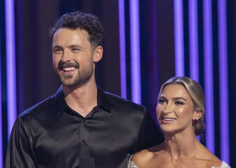 Dancing With the Stars' Dylan Efron on Finale, Thanksgiving Plans