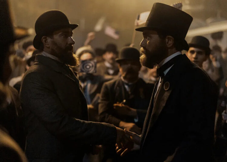 Left to right: Matthew Macfadyen as Charles Guiteau, Michael Shannon as James Garfield in "Death by Lightning."